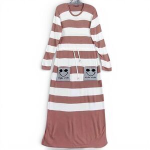 Striped Knit Maxi Dress Sz XS Smiley Patch Pockets Long Sleeve Boho Casual